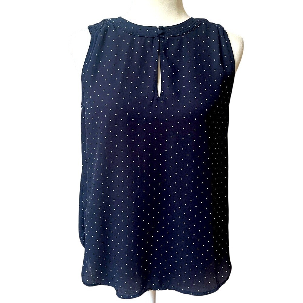 LOFT Sleeveless Smocked Keyhole Top Blouse Women Small Navy White Stars Relaxed